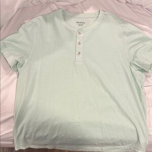 UNTUCKit Short-Sleeve Henley